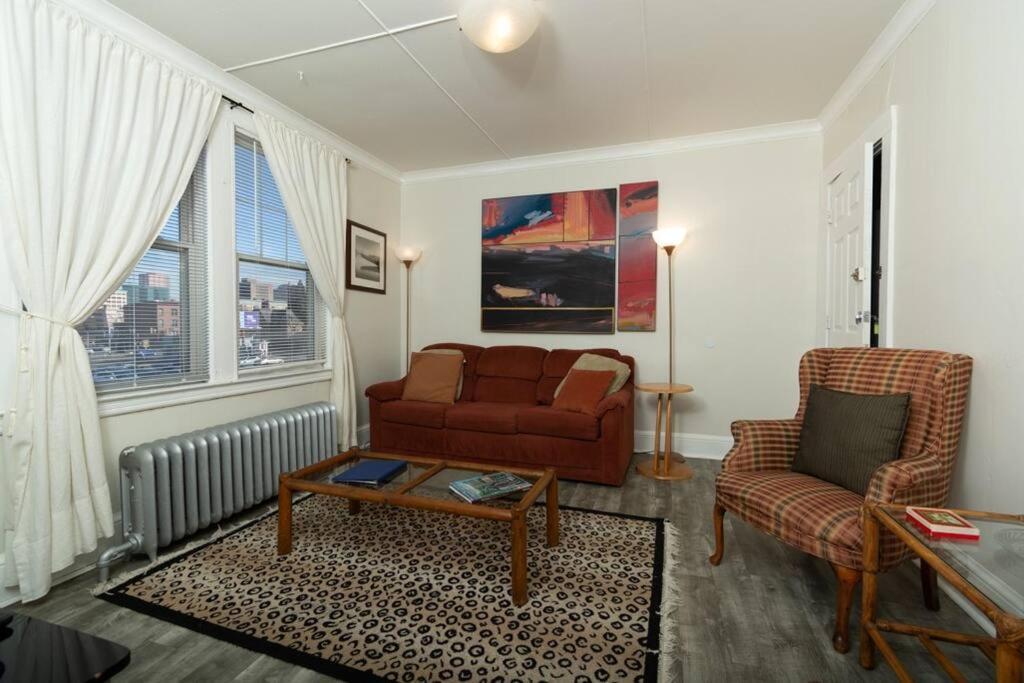 The Elizabeth Suite B2 Current Upgrades Underway Daily! Hartford Kültér fotó
